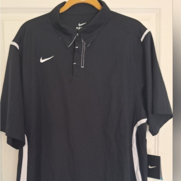 Nike Black and White Polo Shirt - Picture 1 of 5
